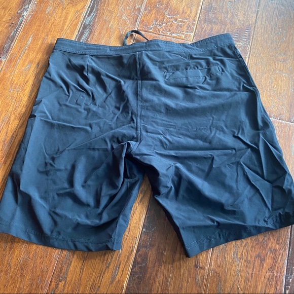 BodyGlove Board Short Set - Picture 7 of 7